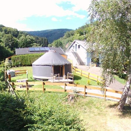 Yourte Des Verts Bois Freland Exterior photo